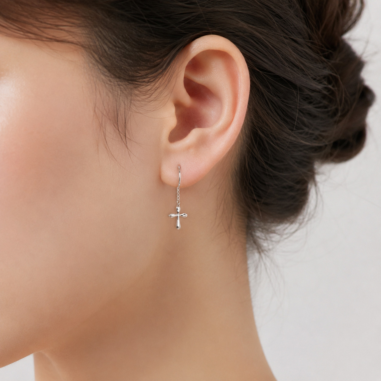 Swing Cross Hook Pierce｜日本製 クロスモチーフ フックピアス
